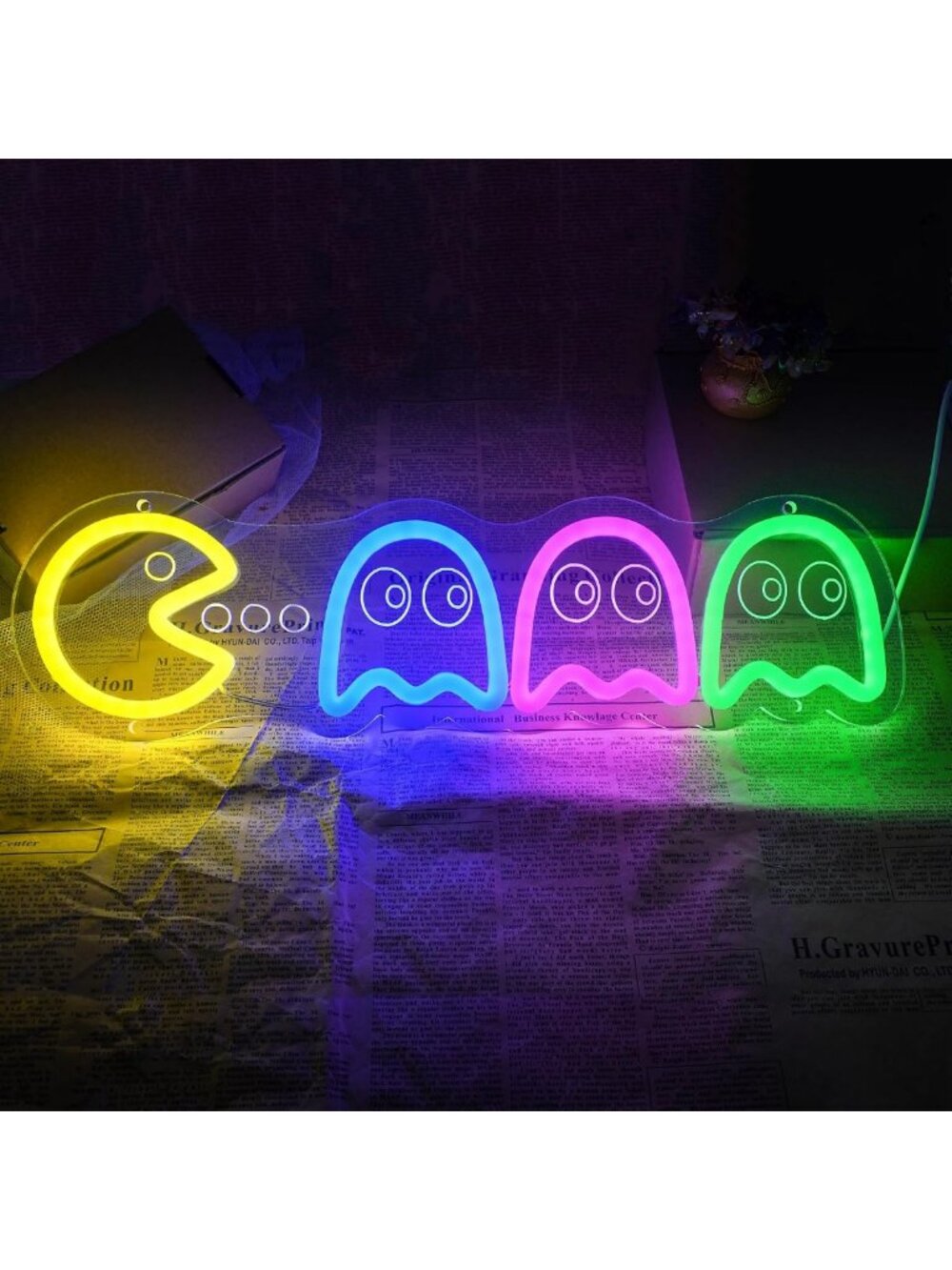 Retro Arcade Game Neon Sign - 3D Ghost Light, Vintage Pac-Man Decor, Gaming Room